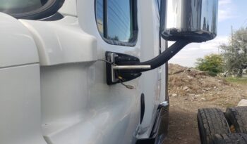 
									Freightliner Cascadia Sleeper 2015 full								