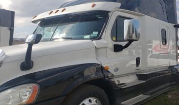 
									Freightliner Cascadia Sleeper 2016 full								