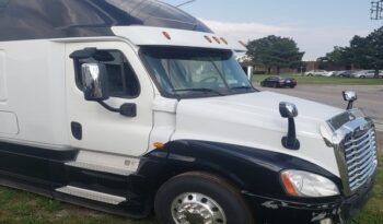 
									Freightliner Cascadia Sleeper 2016 full								