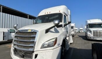 
									Freightliner Cascadia Sleeper 2019 full								