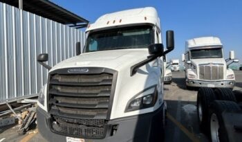 
									Freightliner Cascadia Sleeper 2018 full								