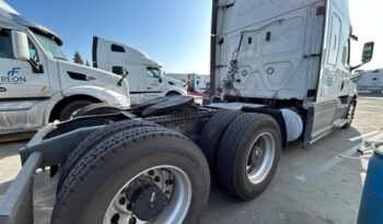 
									Freightliner Cascadia Sleeper 2018 full								