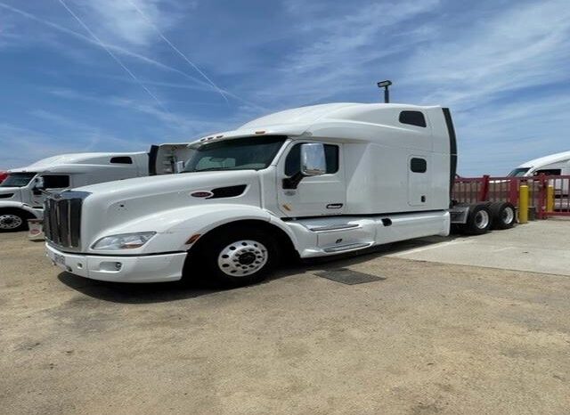 
								Peterbilt 579 Sleeper 2020 full									