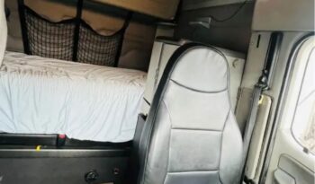 
									Freightliner Colombia Sleeper 2006 full								